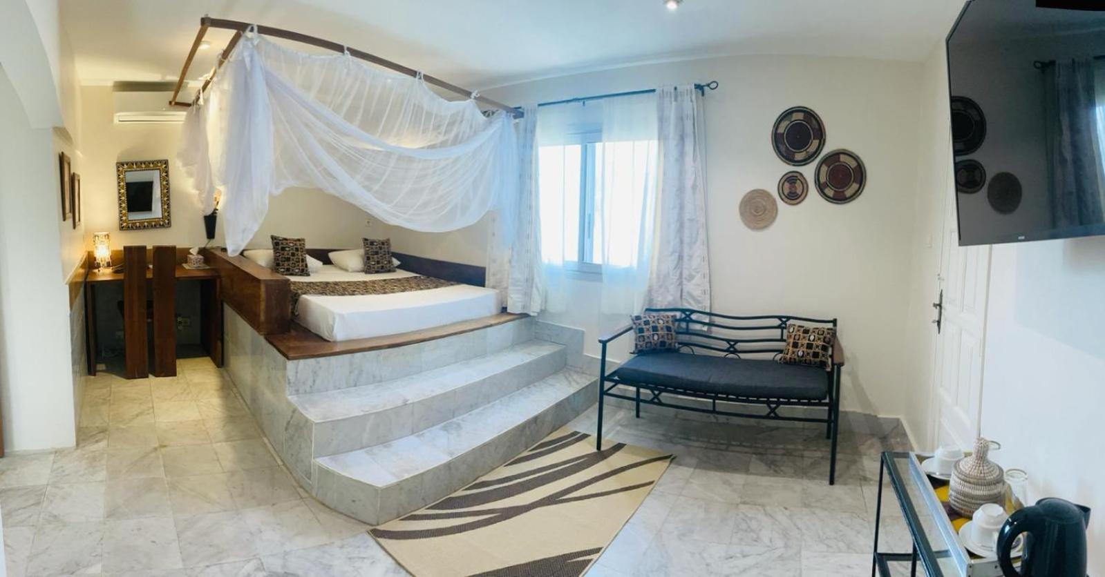 Le Lodge Des Almadies Dakar Eksteriør bilde